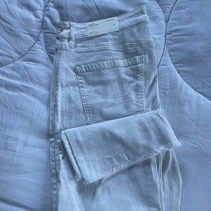 American Eagle White Hi Rise Crop Flare with Button Fly - Brand New